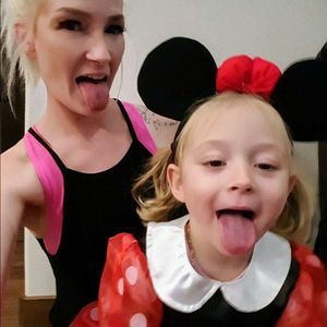 Meet your Posher, Ally